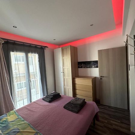 Apartment Center Piraeus Location Kastella Passalimani Port 外观 照片