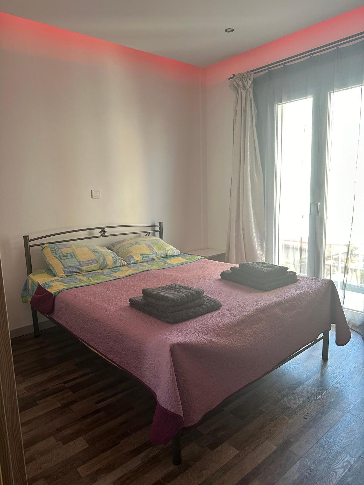 Apartment Center Piraeus Location Kastella Passalimani Port 外观 照片